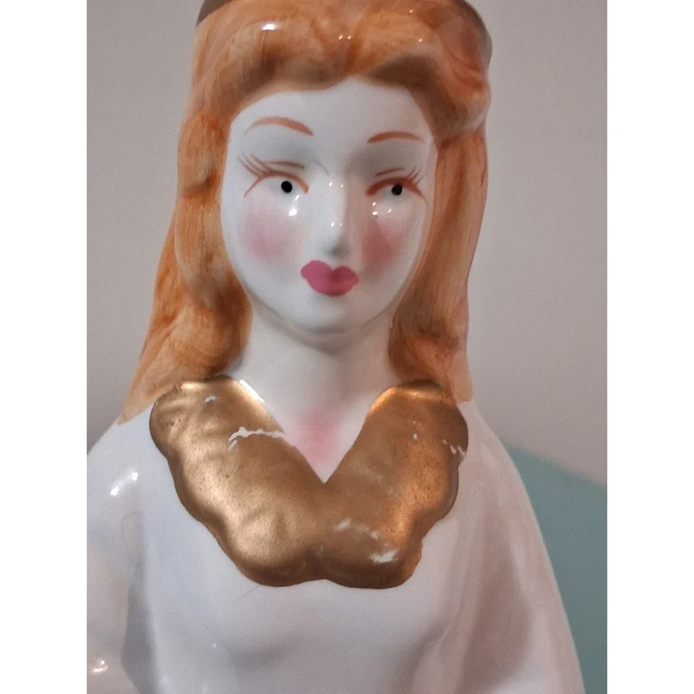 Vintage Ceramic Lady Napkin Holder Figurine White Gold Trim Mid Century Kitsch